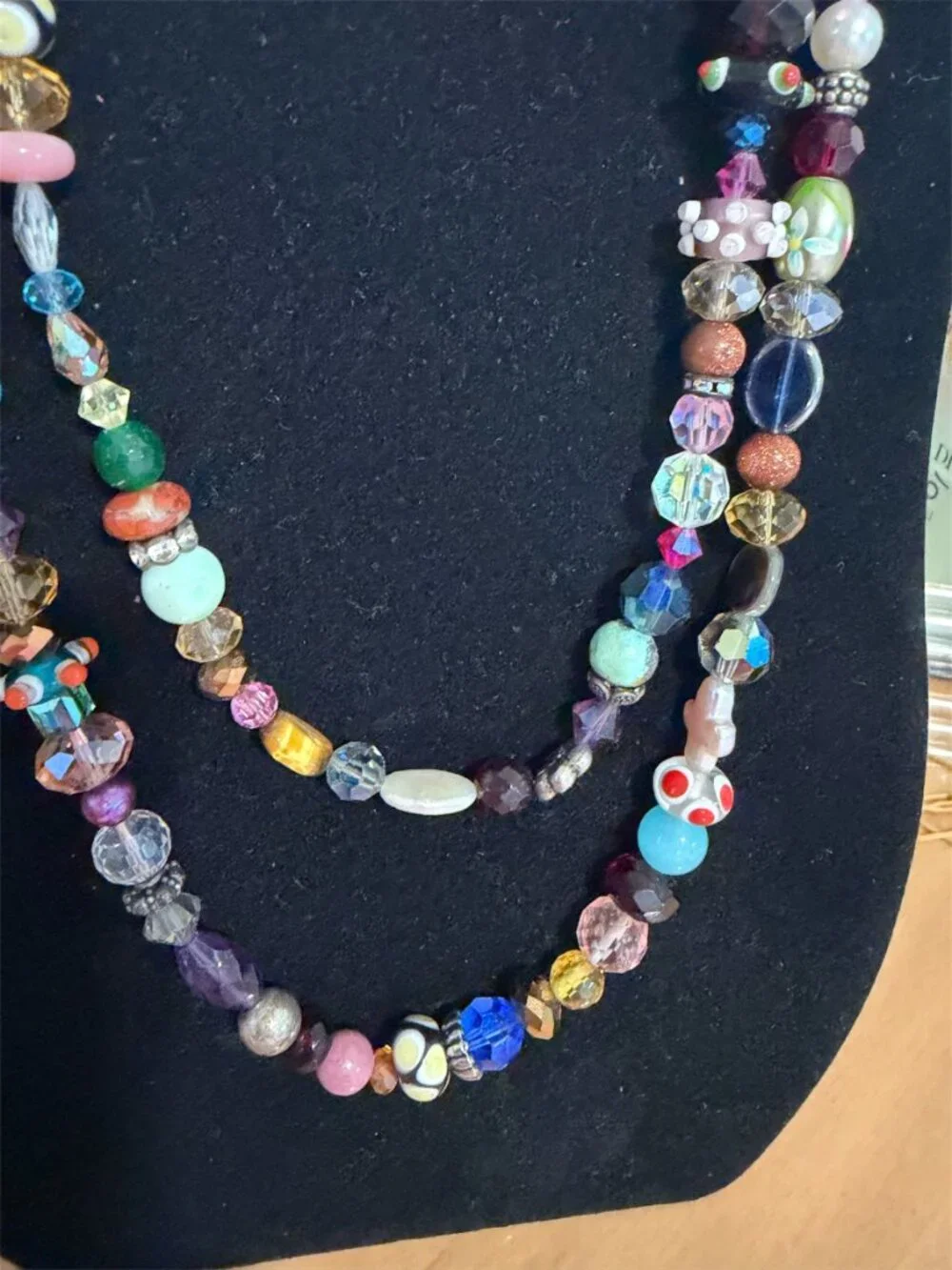 GLASS BEAD NECKLACE - 2 BRACELETS - EARRINGS - Picture 5 of 7